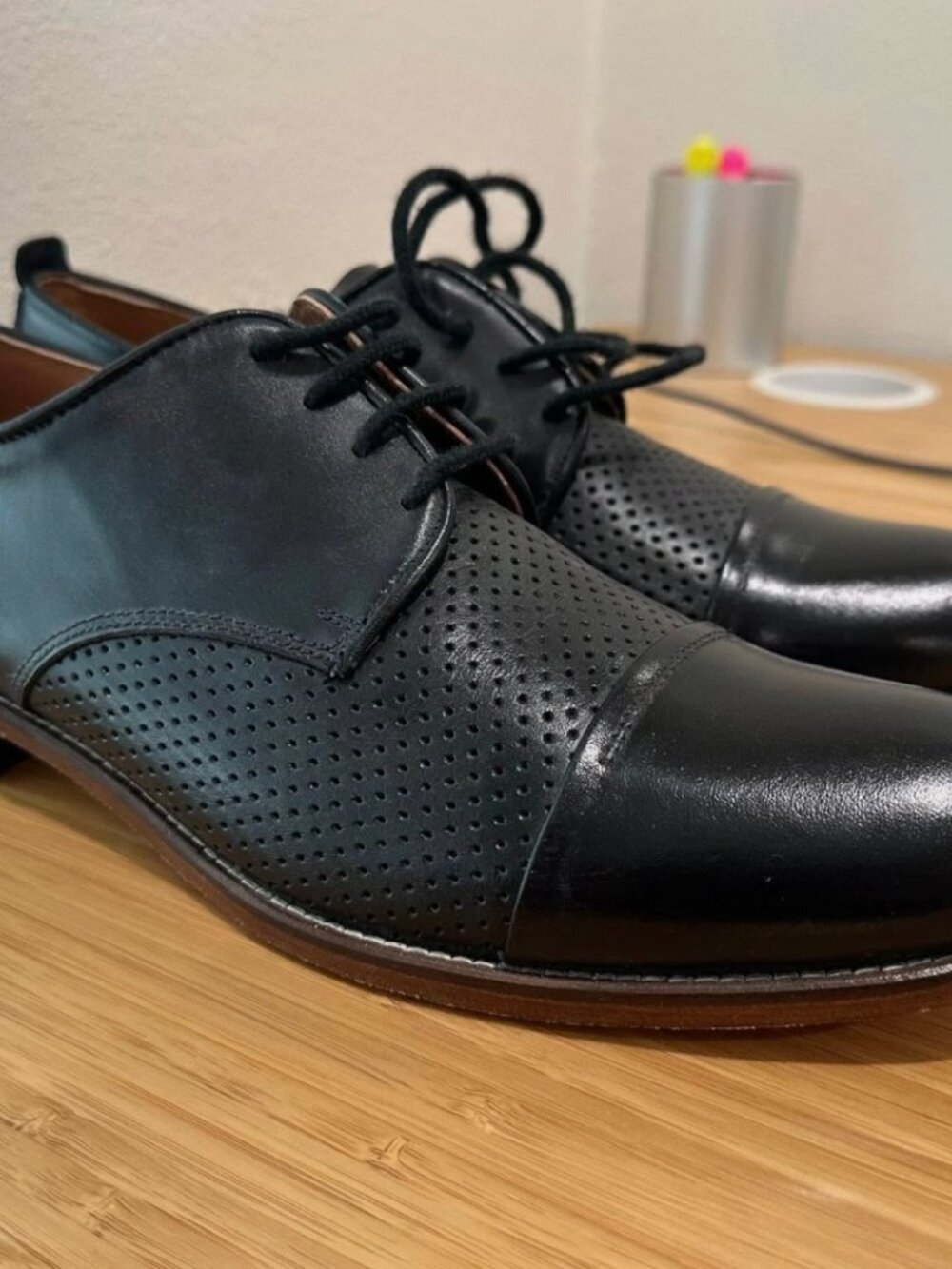 Share Penny Luck Men's Black Oxford Size 10